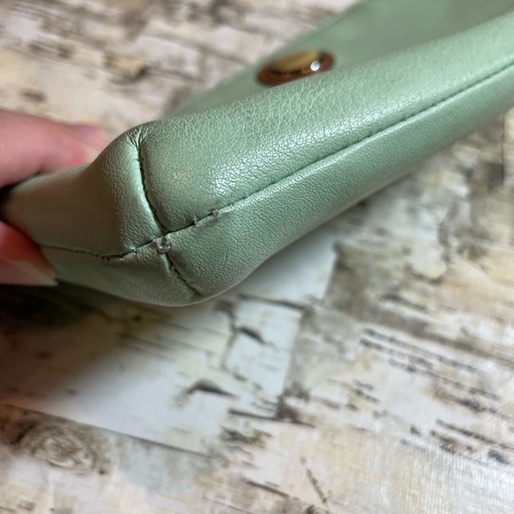 Coach wristlet - light green - Picture 10 of 10